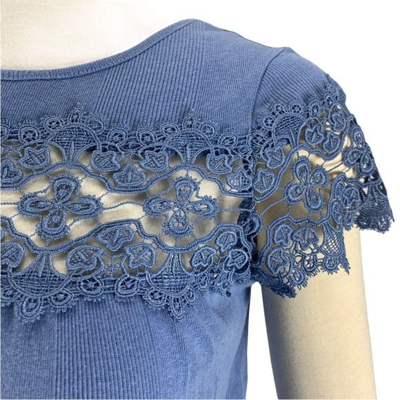Lauren Conrad LC Blue Lace XS Blouse Romantic Deli - Picture 3 of 7